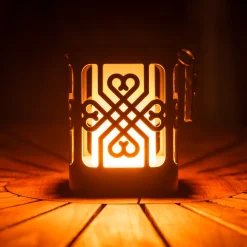 Solcellelanterne med flamme
